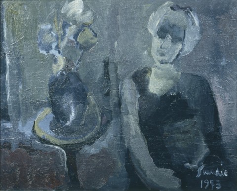Mujer y Florero